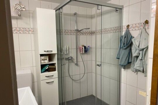 Dusche BH _WA0012.jpg